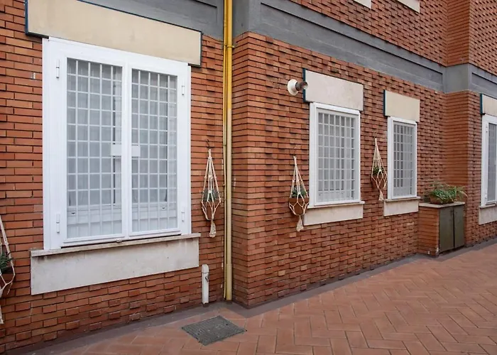 Oriolo 51 - Lovely Flat Beginning Of Via Cassia * Rom