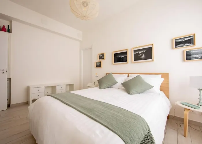 Oriolo 51 - Lovely Flat Beginning Of Via Cassia Rom